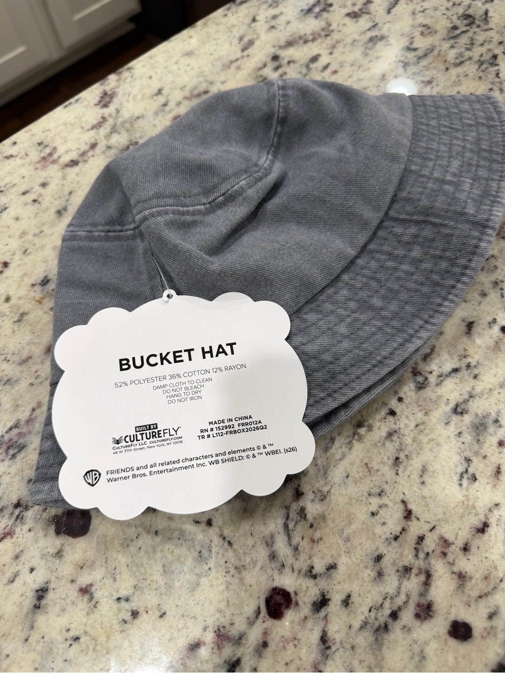 Friends Unisex Bucket Hat - NWT - Picture 4 of 6